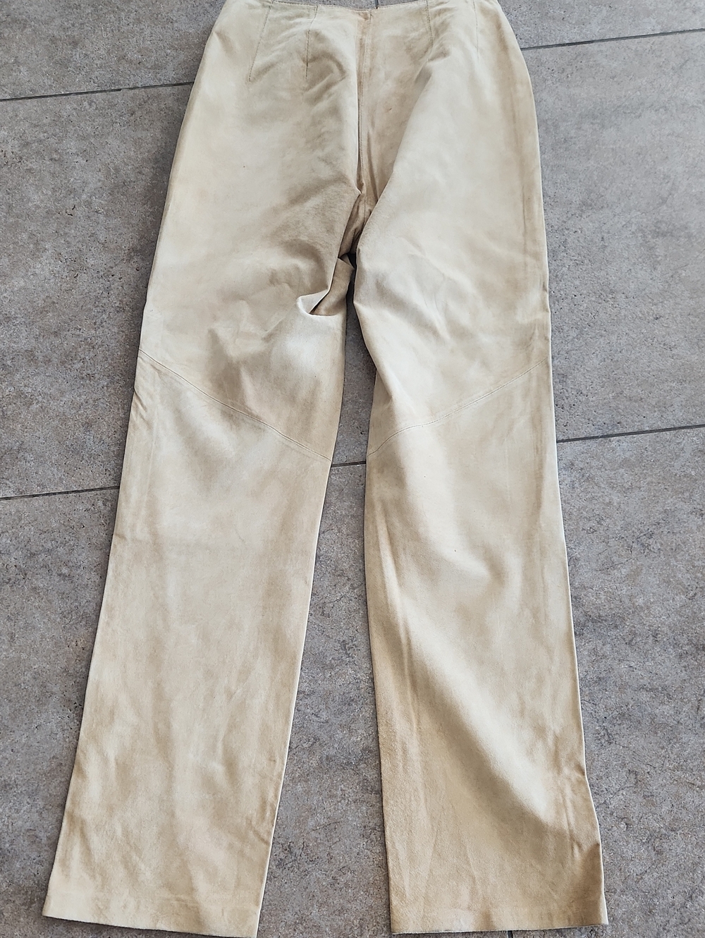 100% Suede Palomino Yellow Pants - Picture 6 of 16